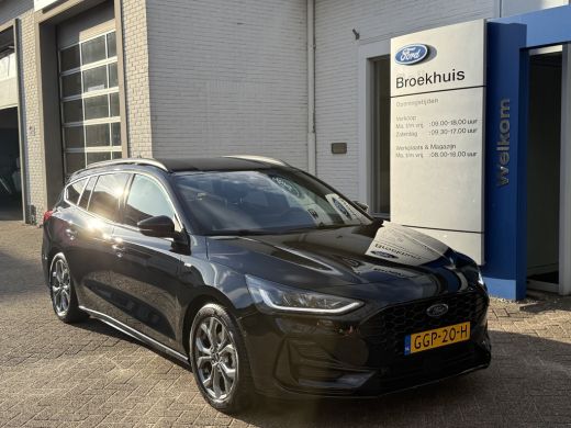 Ford Focus 1.0 EcoBoost Hybrid ST Line Automaat 155pk | Winterpack | Adapt. Cruise | Afneembare trekhaak | C... ActivLease financial lease