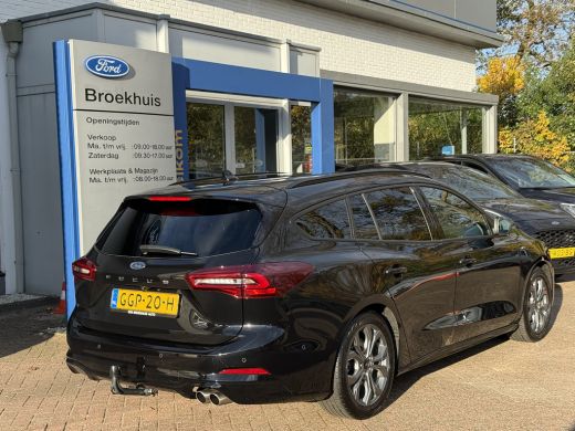 Ford Focus 1.0 EcoBoost Hybrid ST Line Automaat 155pk | Winterpack | Adapt. Cruise | Afneembare trekhaak | C... ActivLease financial lease