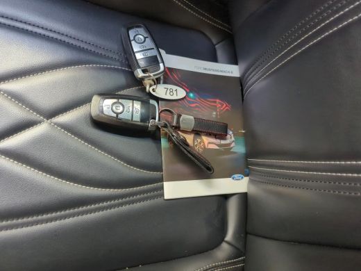 Ford Mustang Mach-E Mach-E Aut. 75 kWh | Leder | Navi | B&O Sound | 360 Camera | ActivLease financial lease