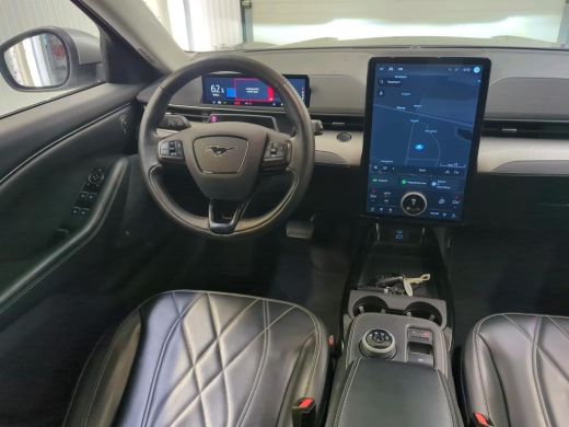 Ford Mustang Mach-E Mach-E Aut. 75 kWh | Leder | Navi | B&O Sound | 360 Camera | ActivLease financial lease
