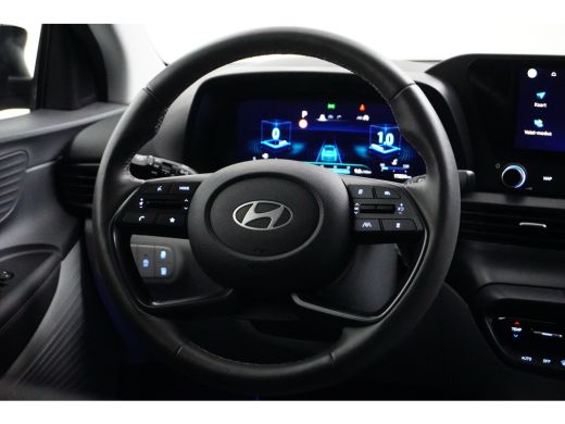 Hyundai Bayon 1.0 T-GDI Executive Automaat | Navigatiesysteem full map | Stuurwiel verwarmd | Voorstoelen verwarmd ActivLease financial lease