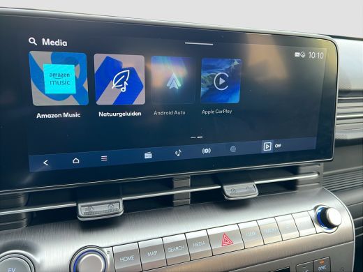 Hyundai Kona Comfort Smart 65.4 kWh 217pk | Camera | Carplay draadloos | Trekhaak afneembaar | Climate control... ActivLease financial lease