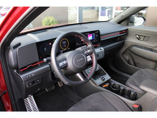 Hyundai Kona N Line 65.4 kWh | Suede / leder bekleding | 360 camera | Elektrische voorstoelen met geheugenfunc... ActivLease financial lease