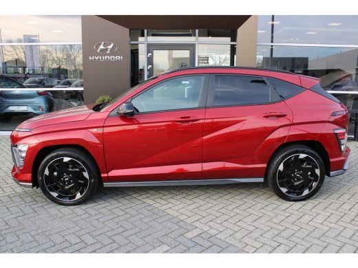 Hyundai Kona N Line 65.4 kWh | Suede / leder bekleding | 360 camera | Elektrische voorstoelen met geheugenfunc... ActivLease financial lease