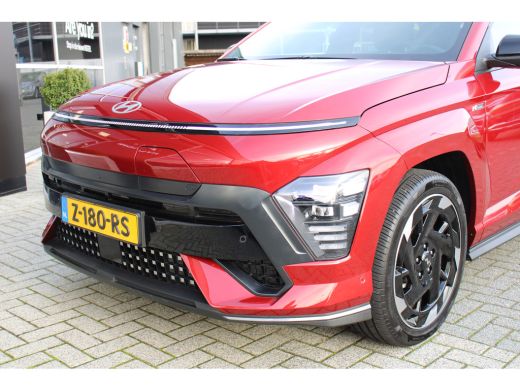 Hyundai Kona N Line 65.4 kWh | Suede / leder bekleding | 360 camera | Elektrische voorstoelen met geheugenfunc... ActivLease financial lease