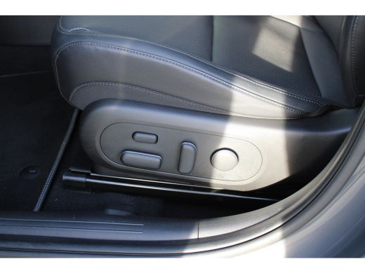Hyundai Kona Premium 65.4 kWh + 17 INCH | Leder | 360 camera | Elektrische voorstoelen met geheugenfunctie | P... ActivLease financial lease