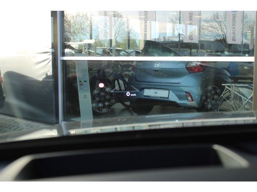 Hyundai Kona Premium 65.4 kWh + 17 INCH | Leder | 360 camera | Elektrische voorstoelen met geheugenfunctie | P... ActivLease financial lease