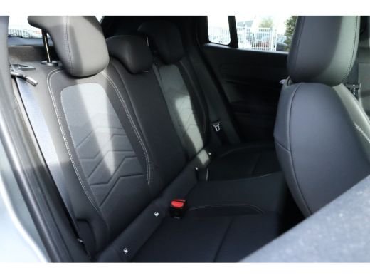 Jeep Avenger 1.2 e-Hybrid Summit | Adaptieve Cruise | Camera | JBL Audio | Elektr. klep | Keyless | Navi | Car... ActivLease financial lease