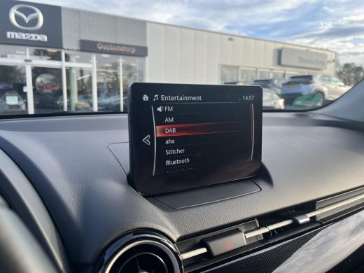 Mazda 2 1.5 e-SkyActiv-G 90 Centre-Line | All-Weather banden | Apple Carplay/Android Auto | Navigatie | ActivLease financial lease