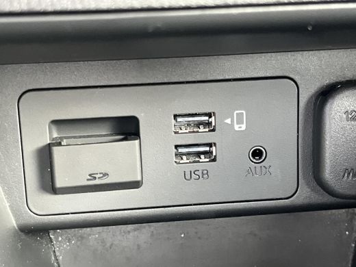 Mazda 2 1.5 e-SkyActiv-G 90 Centre-Line | All-Weather banden | Apple Carplay/Android Auto | Navigatie | ActivLease financial lease