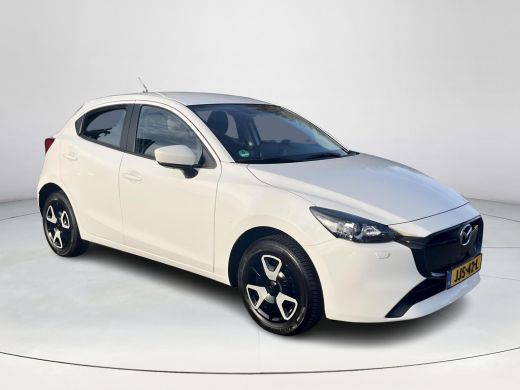 Mazda 2 1.5 e-SkyActiv-G 90 Centre-Line | All-Weather banden | Apple Carplay/Android Auto | Navigatie | ActivLease financial lease