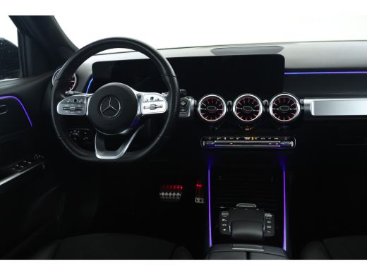 Mercedes-Benz GLB 180 AMG Line 7p. Automaat, 7 Persoons, Navigatie, etc. ActivLease financial lease