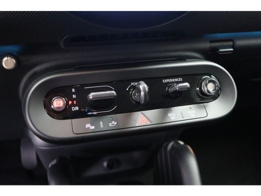 Mini 3-Deurs Cooper E / Classic / Pakket S / 17" Parallel Spoke 2-tone ActivLease financial lease