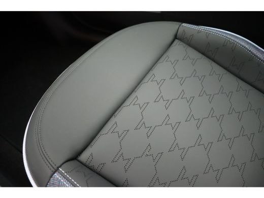 Mini 3-Deurs Cooper E / Classic / Pakket S / 17" Parallel Spoke 2-tone ActivLease financial lease