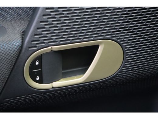 Mini 3-Deurs Cooper E / Classic / Pakket S / 17" Parallel Spoke 2-tone ActivLease financial lease