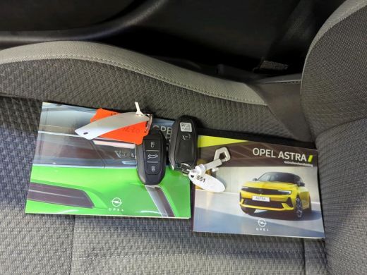 Opel Astra 1.6 Hybrid Aut. 181pk Ed. Sport | Navi | Camera | LED | ActivLease financial lease