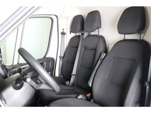 Opel Movano L2H1 120 PK |TREKHAAK | BETIMMERING LAADRUIMTE | CAMERA | 360 GR SENSOREN | DIGITALE BINNENSPIEGE... ActivLease financial lease