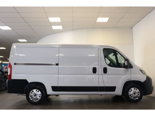 Opel Movano L2H1 120 PK |TREKHAAK | BETIMMERING LAADRUIMTE | CAMERA | 360 GR SENSOREN | DIGITALE BINNENSPIEGE... ActivLease financial lease