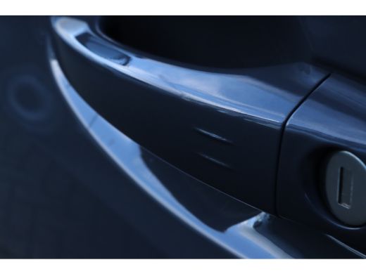 Peugeot 208 1.2 Hybrid 145 e-DCS6 GT | Vision & Navigation Pack | Alcantara Executive Interior | Pack Drive A... ActivLease financial lease