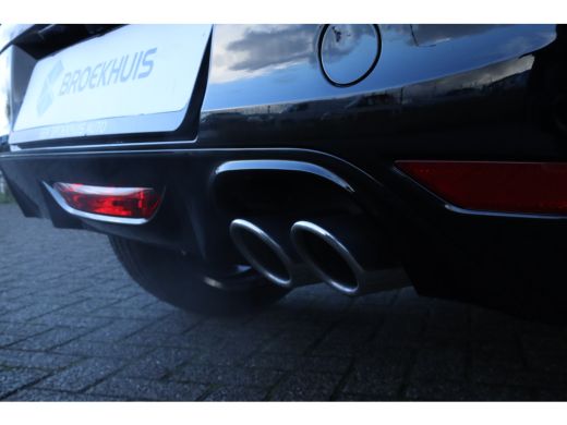 Peugeot 208 1.2 Hybrid 145 e-DCS6 GT | Vision & Navigation Pack | Alcantara Executive Interior | Pack Drive A... ActivLease financial lease