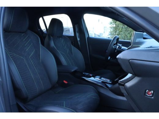 Peugeot 208 1.2 Hybrid 145 e-DCS6 GT | Vision & Navigation Pack | Alcantara Executive Interior | Pack Drive A... ActivLease financial lease