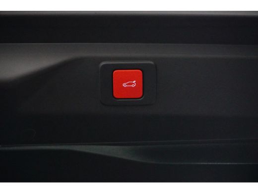 Peugeot 3008 1.2 Hybrid 136 GT | Adaptive Cruise | Stoelverwarming | LED-Adaptive | Elektr. Achterklep | Keyle... ActivLease financial lease