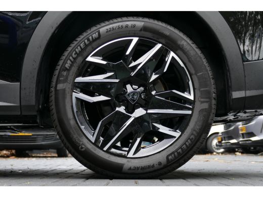 Peugeot 3008 1.2 HYBRID 145PK GT AUTOMAAT / NAVI / CLIMA / PDC / 19"LMV / CAMERA / KEYLESS / FULL-LED / WINTER... ActivLease financial lease