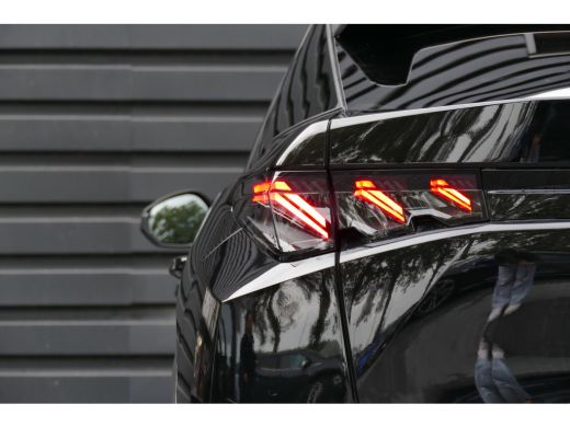 Peugeot 3008 1.2 HYBRID 145PK GT AUTOMAAT / NAVI / CLIMA / PDC / 19"LMV / CAMERA / KEYLESS / FULL-LED / WINTER... ActivLease financial lease