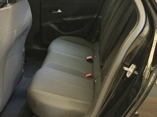 Peugeot 308 SW 1.6 Plug-in Hybrid 180 Active Pack Business Apple Carplay / Android Auto | LED Koplampen | 17"... ActivLease financial lease