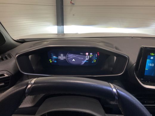 Peugeot e-2008 EV GT Pack 50 kWh 3 Fase | Adaptive Cruise | 1e Eigenaar | Alcantara | Dealeronderhouden | Sfeerv... ActivLease financial lease
