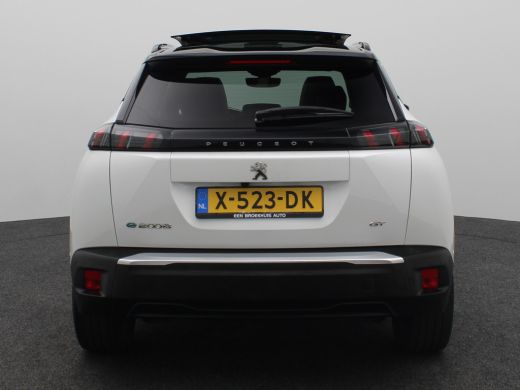 Peugeot e-2008 EV GT Pack 50 kWh | Achterbank in delen neerklapbaar | Achteruitrijcamera | Achteruitrijcamera st... ActivLease financial lease