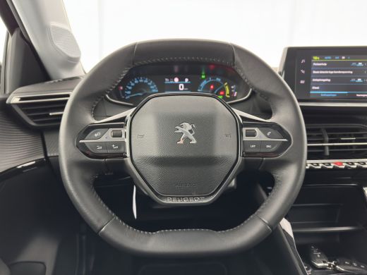 Peugeot e-208 EV Active Pack 50 kWh {SOH-99%} [ 3-Fase ] (INCL.BTW) Aut. *FULL-LED | MICROFIBRE | SPORT-SEATS |... ActivLease financial lease