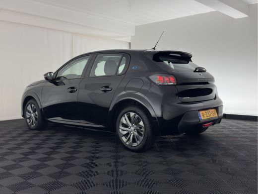 Peugeot e-208 EV Active Pack 50 kWh {SOH-99%} [ 3-Fase ] (INCL.BTW) Aut. *FULL-LED | MICROFIBRE | SPORT-SEATS |... ActivLease financial lease