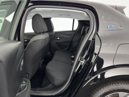 Peugeot e-208 EV Active Pack 50 kWh {SOH-99%} [ 3-Fase ] (INCL.BTW) Aut. *FULL-LED | MICROFIBRE | SPORT-SEATS |... ActivLease financial lease