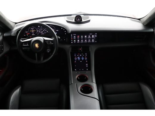 Porsche Taycan GTS 93 kWh Performance Battery | Sport chrono | Surround view | Actieve luchtvering | Panorama | ... ActivLease financial lease