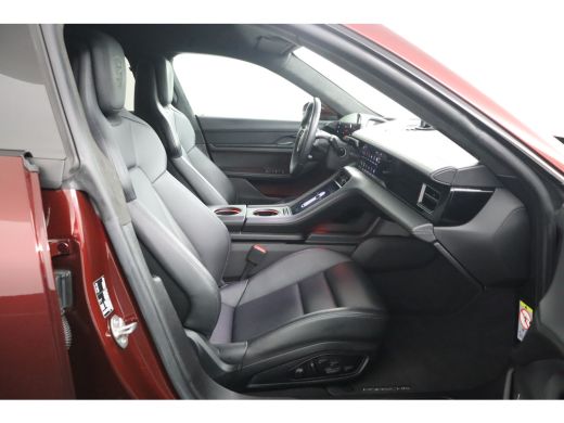 Porsche Taycan GTS 93 kWh Performance Battery | Sport chrono | Surround view | Actieve luchtvering | Panorama | ... ActivLease financial lease