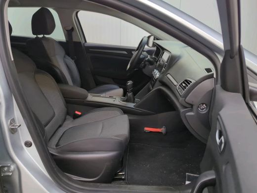 Renault Mégane Estate 1.3 TCe 140 Equilibre | Navi | ECC | LMV | ActivLease financial lease