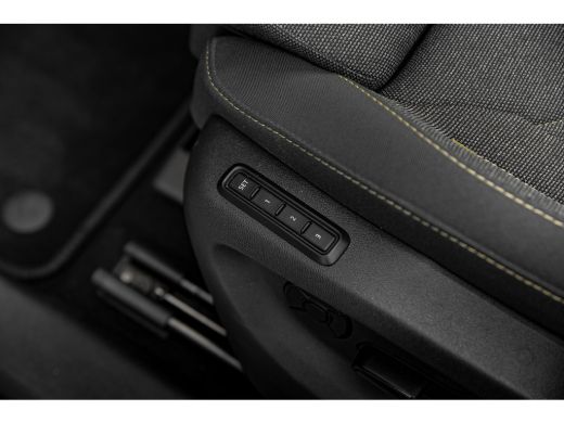 Skoda Kodiaq 1.5 TSI MHEV Business Edition 7p. | Adapt. Cruise | Trekhaak | Stoelverwarming | Carplay ActivLease financial lease