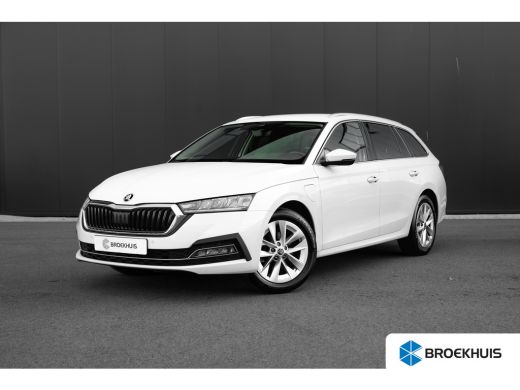 Skoda Octavia Combi 1.4 TSI iV PHEV Business Edition Plus | Adapt. Cruise | Head-up display | Carplay | 1500 kg...