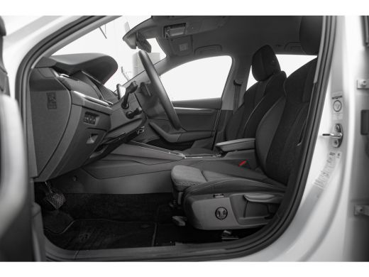 Skoda Octavia Combi 1.4 TSI iV PHEV Business Edition Plus | Adapt. Cruise | Head-up display | Carplay | 1500 kg... ActivLease financial lease