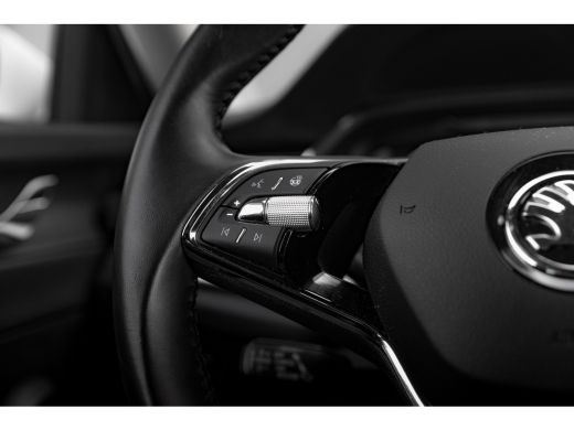 Skoda Octavia Combi 1.4 TSI iV PHEV Business Edition Plus | Adapt. Cruise | Head-up display | Carplay | 1500 kg... ActivLease financial lease