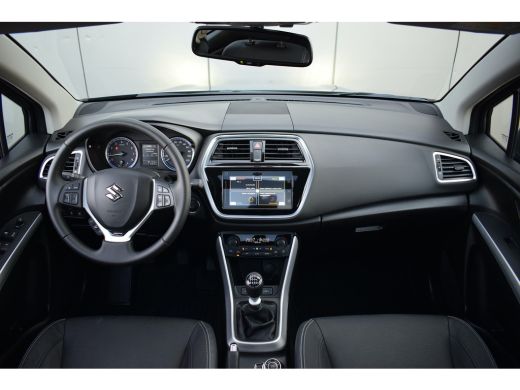 Suzuki S-Cross 1.4 Boosterjet AllGrip Style Smart Hybrid | 4X4 | Pano | Leer | Stoelverw. | Camera ActivLease financial lease