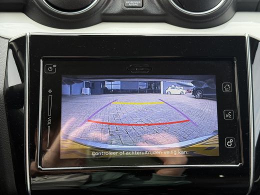 Suzuki Swift 1.2 Stijl Smart Hybrid **STOELVERWARING/ KEYLESS/ ADAPTIEF CRUISE CONTROL/ 36 MAANDEN GARANTIE** ActivLease financial lease