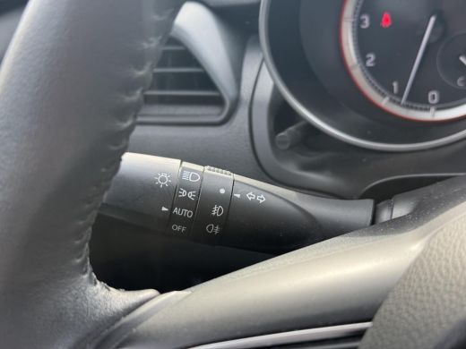 Suzuki Swift 1.2 Stijl Smart Hybrid **STOELVERWARING/ KEYLESS/ ADAPTIEF CRUISE CONTROL/ 36 MAANDEN GARANTIE** ActivLease financial lease