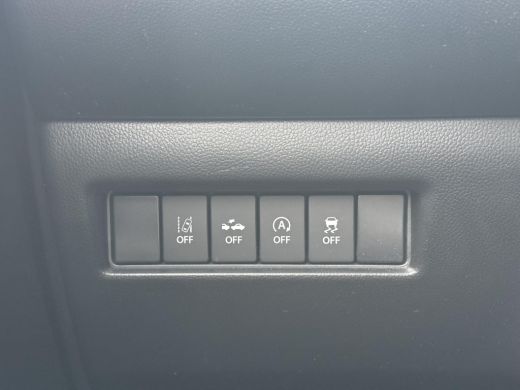 Suzuki Swift 1.2 Stijl Smart Hybrid **STOELVERWARING/ KEYLESS/ ADAPTIEF CRUISE CONTROL/ 36 MAANDEN GARANTIE** ActivLease financial lease