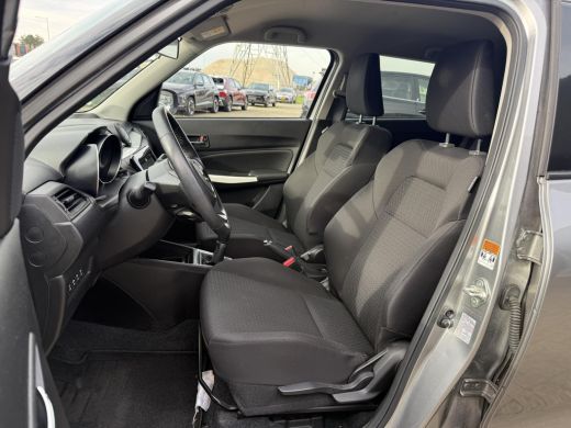 Suzuki Swift 1.2 Stijl Smart Hybrid **STOELVERWARING/ KEYLESS/ ADAPTIEF CRUISE CONTROL/ 36 MAANDEN GARANTIE** ActivLease financial lease