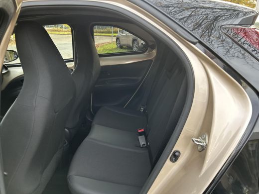 Toyota Aygo 1.0 VVT-i MT Premium ActivLease financial lease