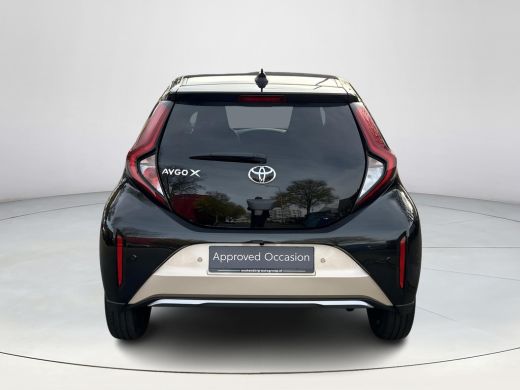 Toyota Aygo 1.0 VVT-i MT Premium ActivLease financial lease