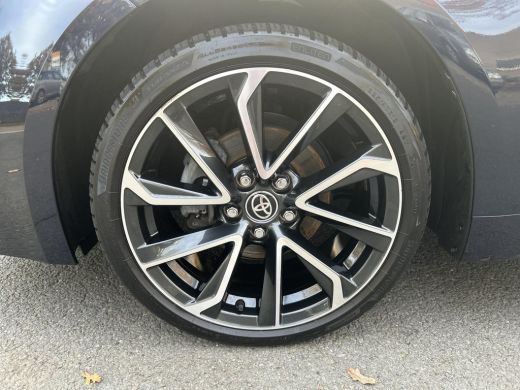 Toyota Corolla Touring Sports Hybrid 140 Executive ActivLease financial lease