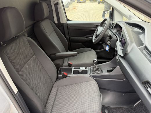 Volkswagen Caddy 2.0 TDI EURO 6 Comfort CarPlay/cruise control/pdc ActivLease financial lease